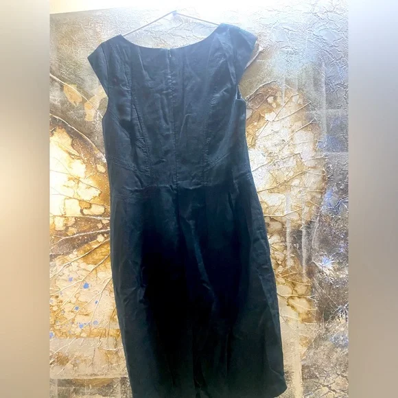 MARKS N SPENCER WOMAN FORMAL LINEN DRESS. WITH SELF STITCHING - Picture 3 of 7